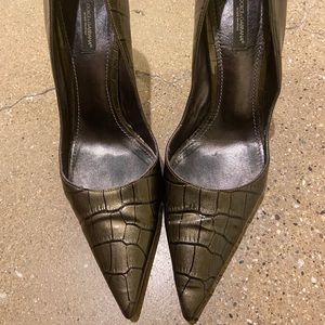 Dolce and Gabbana Pumps